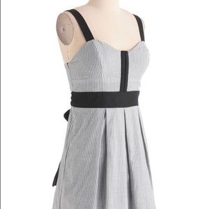 New Nottingham Your Average Girl Dress size 11